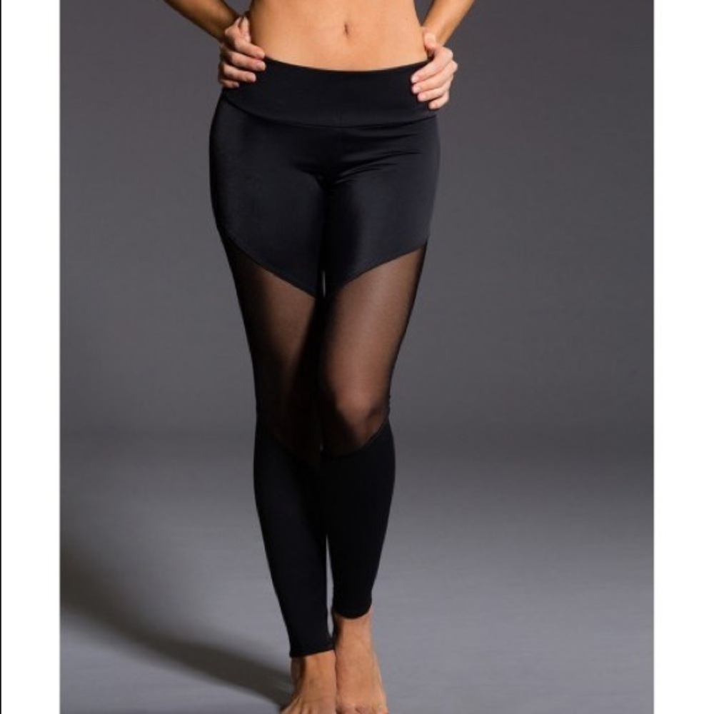 Mesh Cut Out Designer Leggings